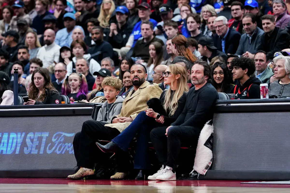 Drake might need a lesson in cowboy boots